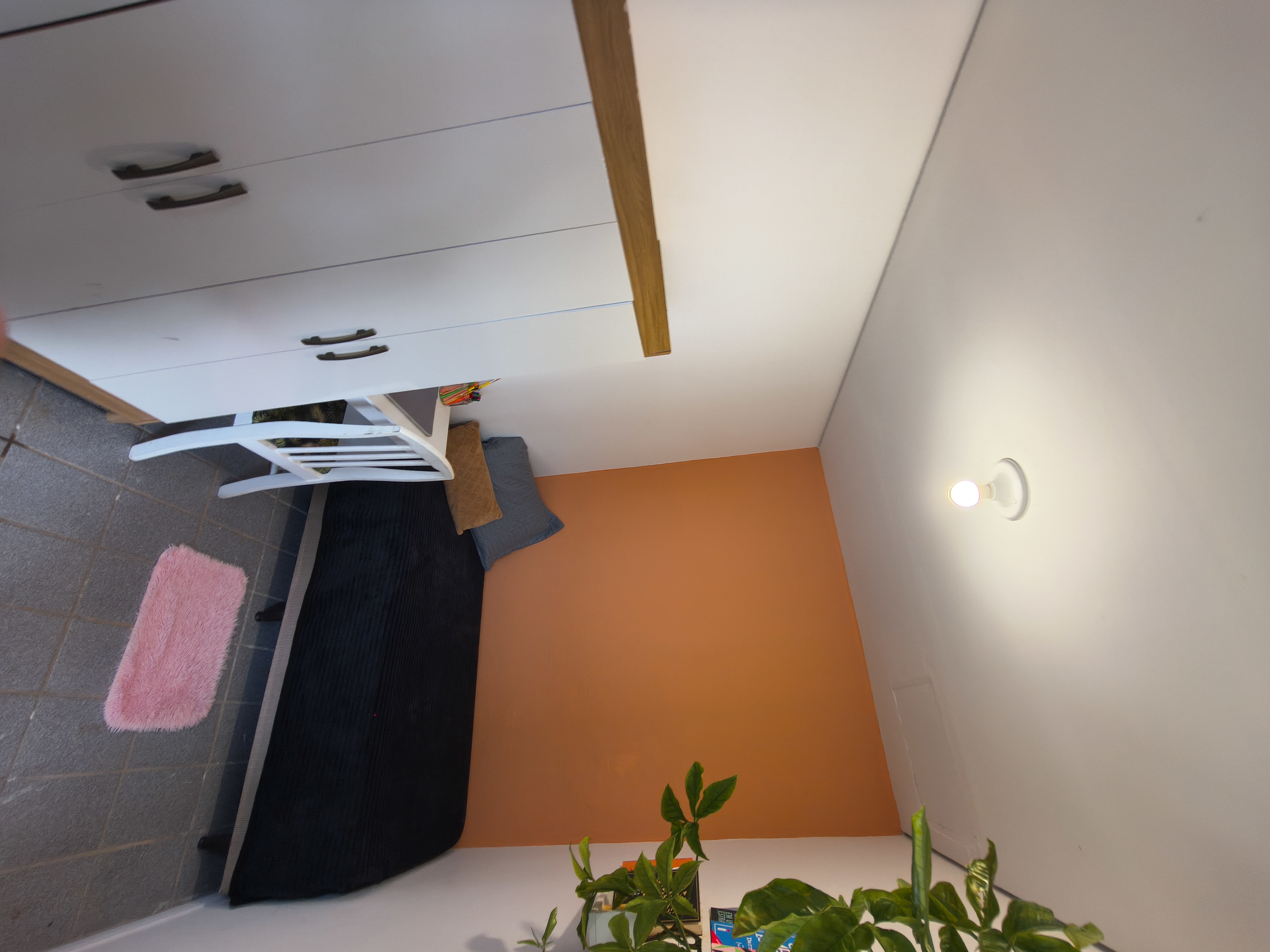 Quarto SAN-02-01 — Santa Mônica, Florianópolis