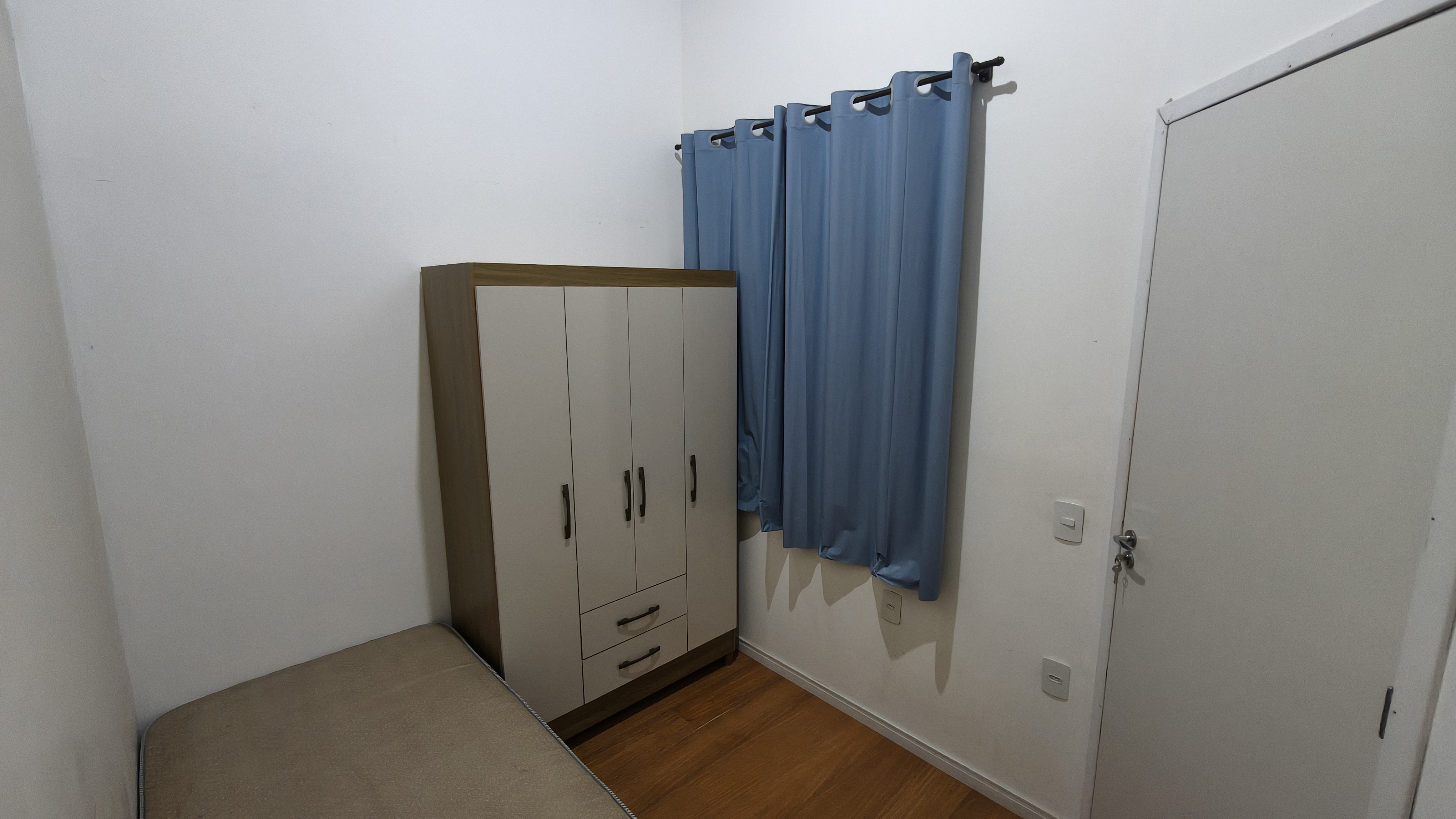 Quarto CAR-01-03 — Carvoeira, Florianópolis